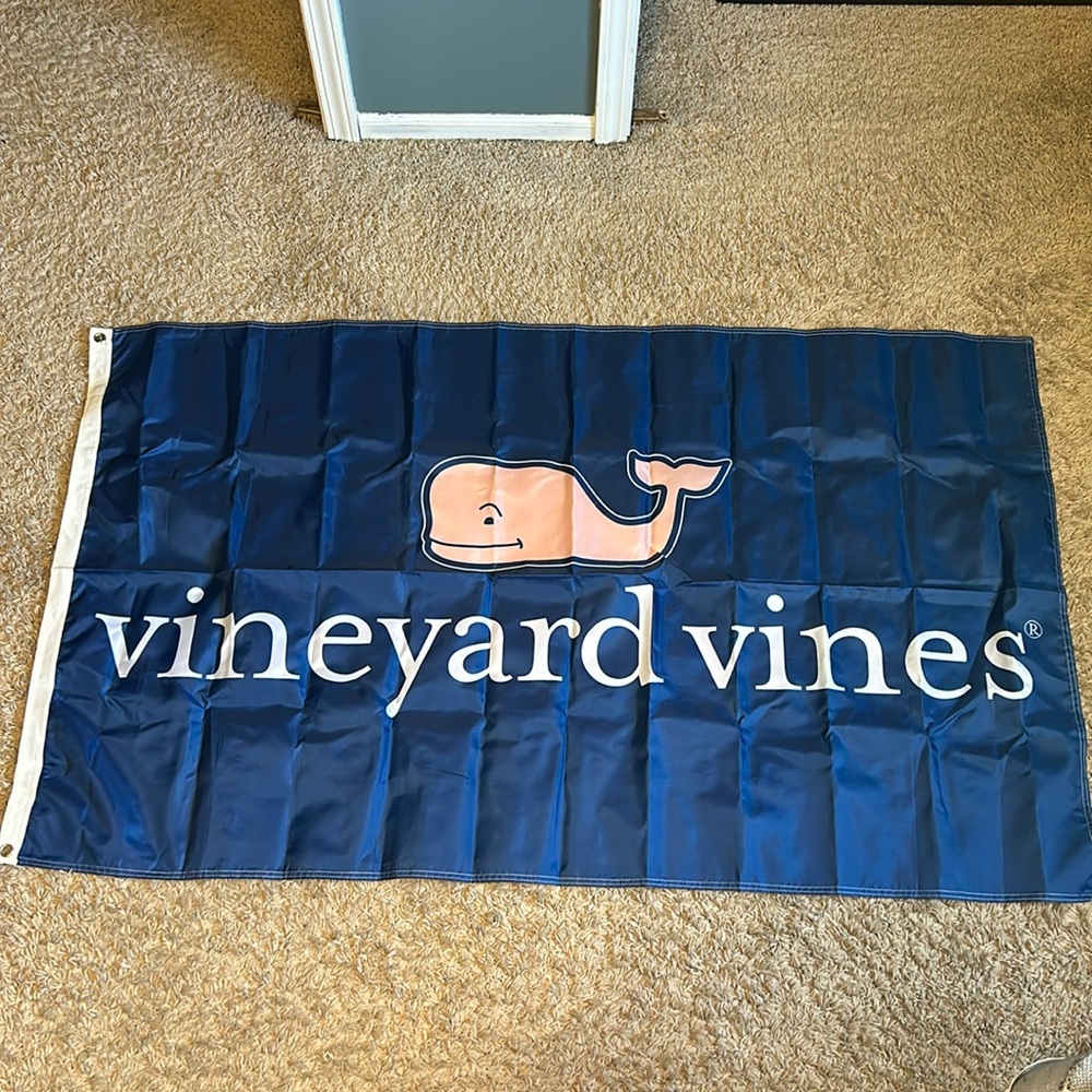Vineyard Vines Flag